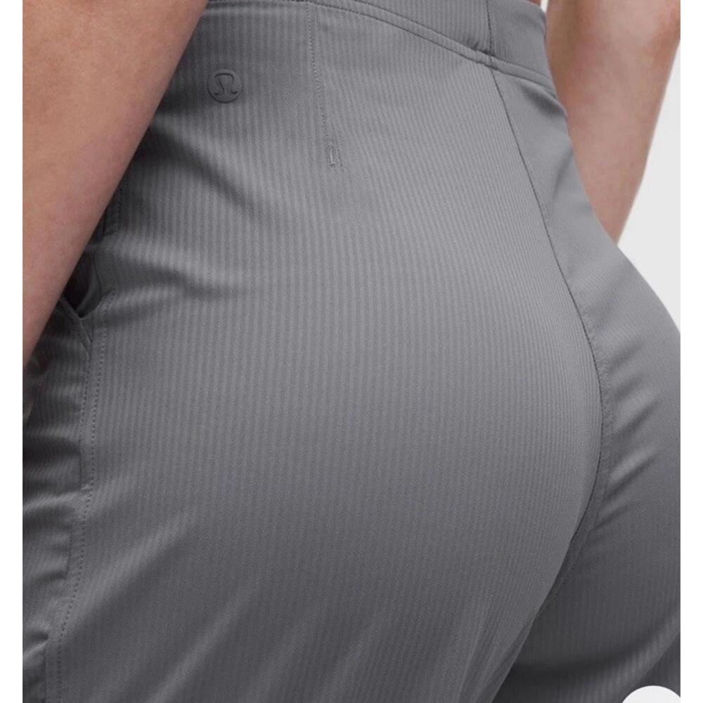 NEW lululemon Dance Studio Slim-Fit High-Rise Flared Pant Size Small NWT - Picture 7 of 9